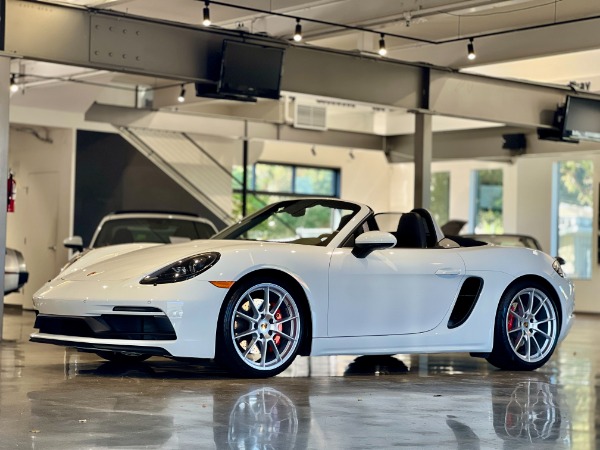 2022 Porsche 718 Boxster